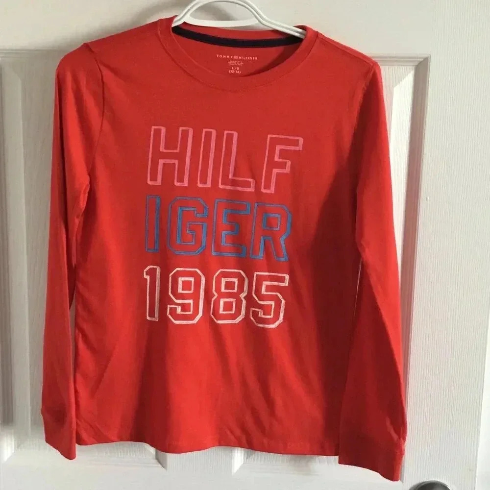 3/$25 TOMMY HILFIGER Brand Print Round-Neck Cotton T-shirt red L (12 - 14)